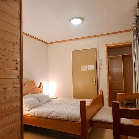 Chalet 1200 Saint-Francois-Longchamp Phòng bức ảnh