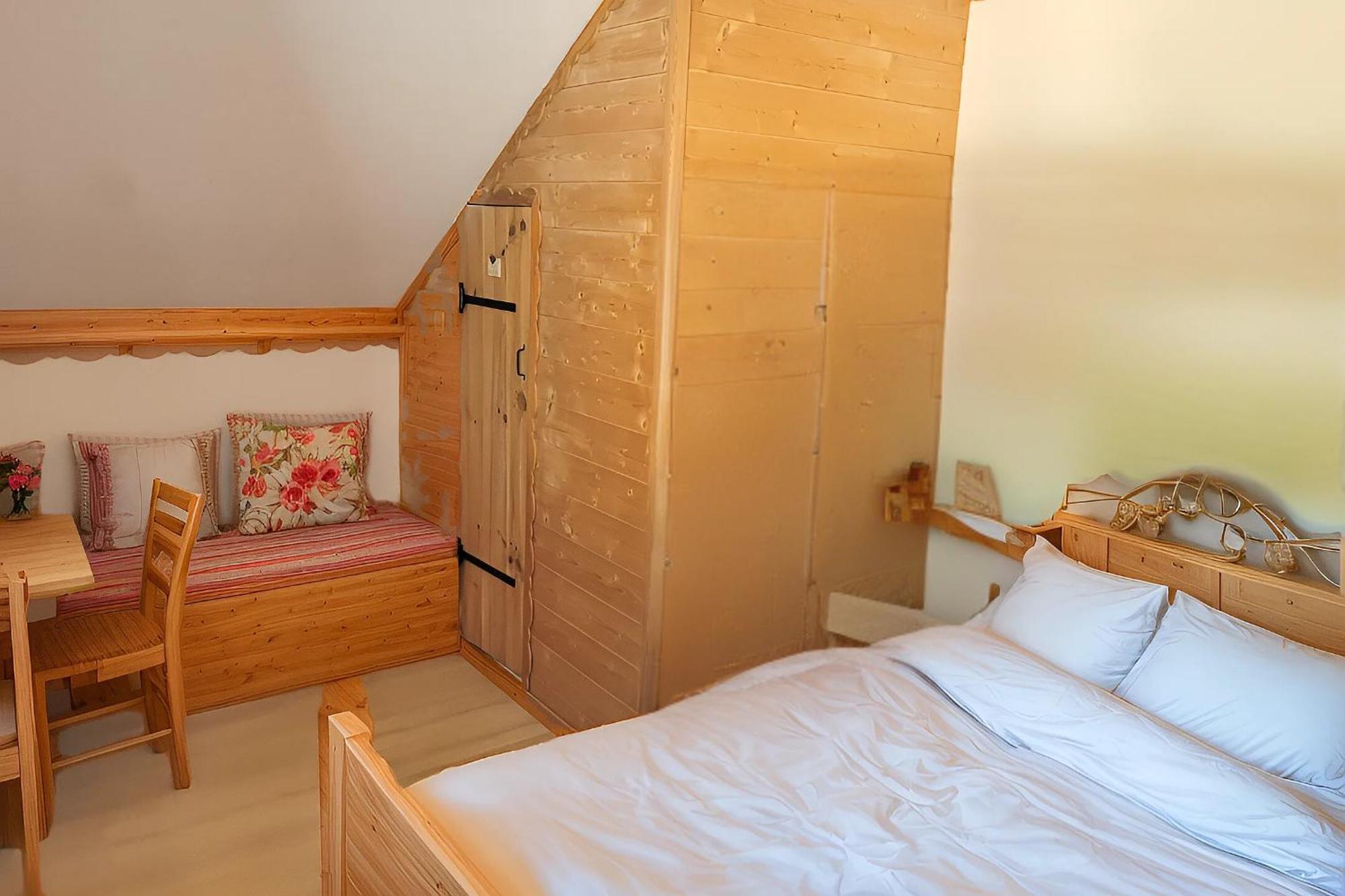 Chalet 1200 Saint-Francois-Longchamp Phòng bức ảnh
