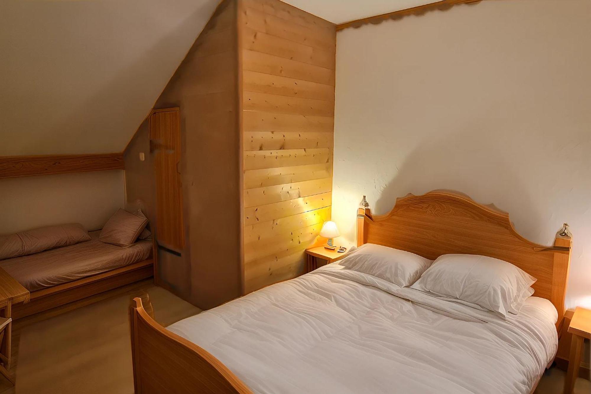 Chalet 1200 Saint-Francois-Longchamp Phòng bức ảnh