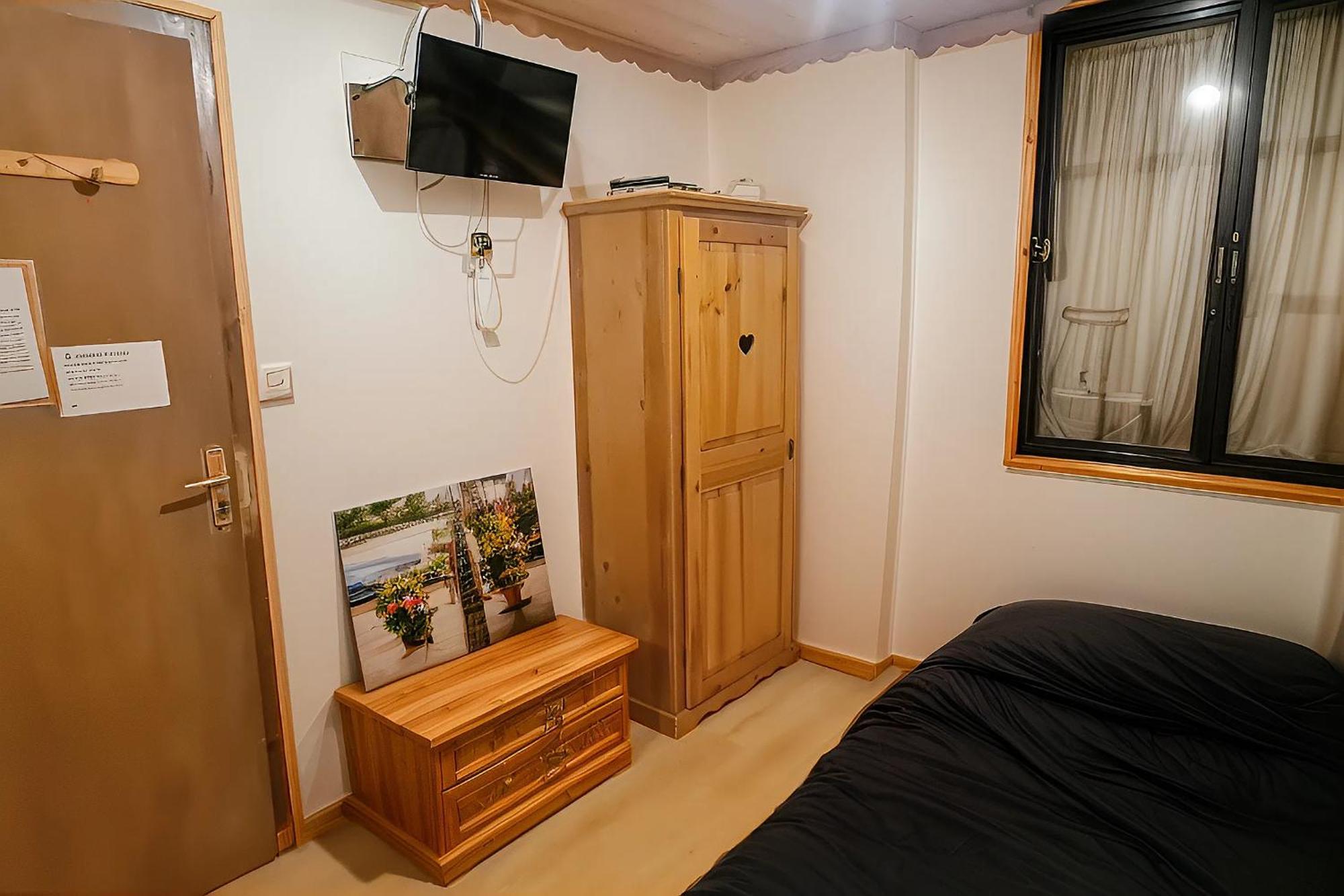 Chalet 1200 Saint-Francois-Longchamp Phòng bức ảnh